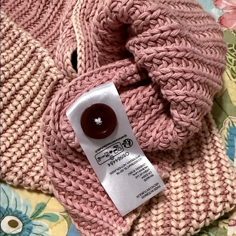 Free People Pink Knit Button-Up Sweater Vest. - Picture 4 of 5